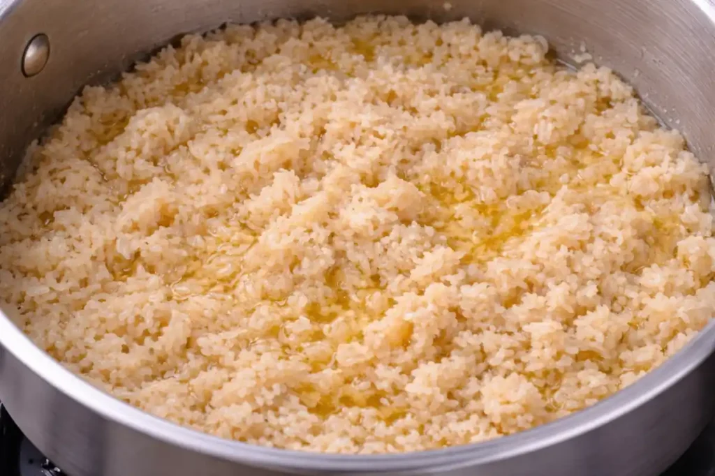 Mushy and greasy rice from incorrect cooking